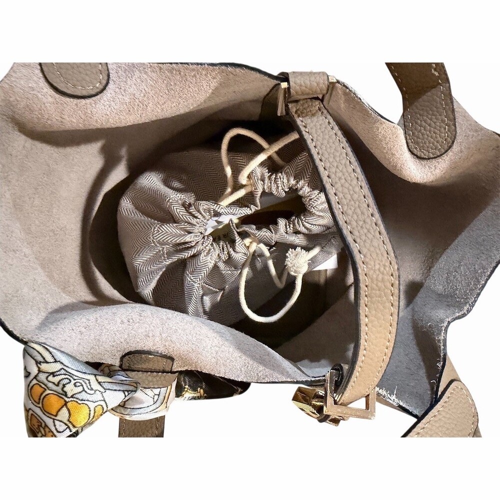 New Bucket Tote Bag Womens Taupe Drawstring Insert Bag with Bag Charm - Picture 4 of 12